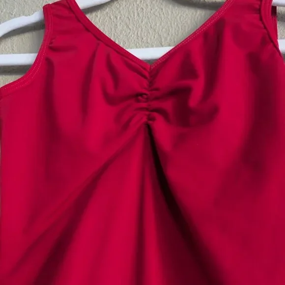 Daroch Cambré Leotard – Red – Child Size 10 - Picture 3 of 8